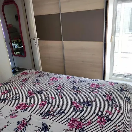 Klm Apartamento *